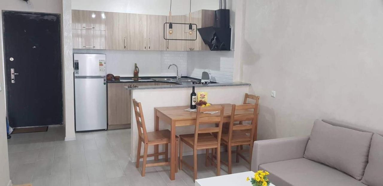Tameo Apartment Батумі Екстер'єр фото