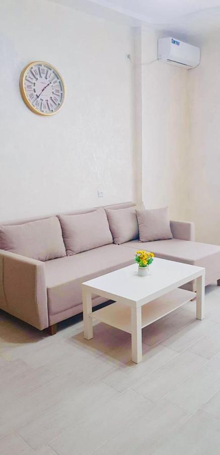 Tameo Apartment Батумі Екстер'єр фото